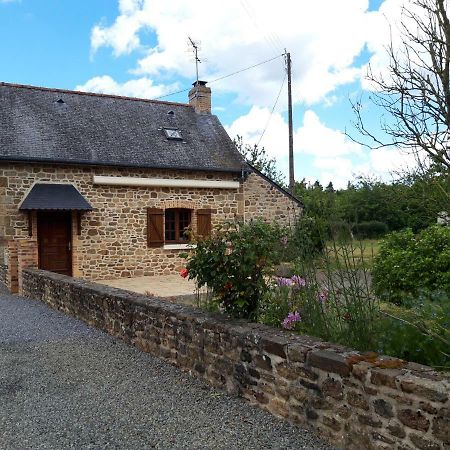 Les Roses Tremieres Trans Exterior foto